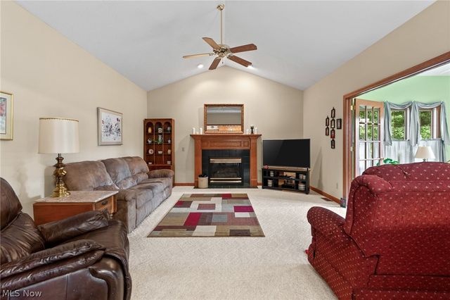 2650 Missenden Street NW, North Canton, OH 44720