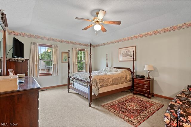2650 Missenden Street NW, North Canton, OH 44720