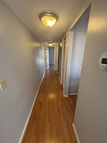 3204 W End Cir Apt 11, Nashville, TN 37203