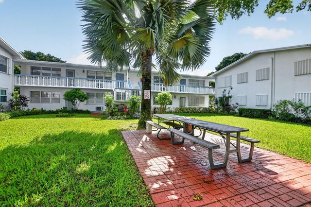 539 Durham S S, Deerfield Beach, FL 33442
