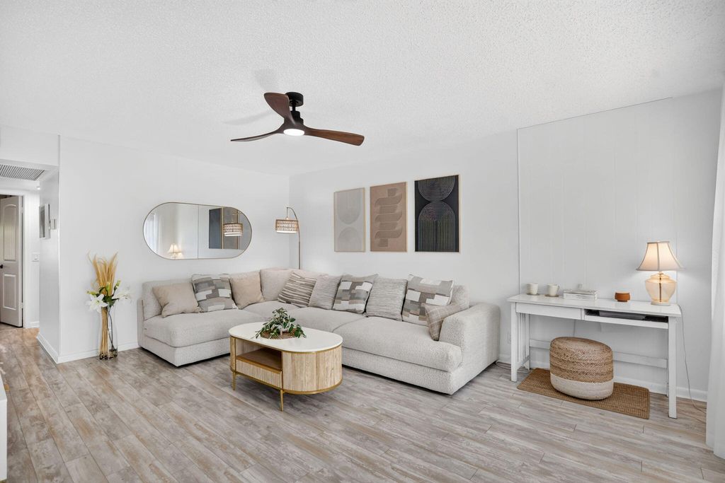 539 Durham S S, Deerfield Beach, FL 33442