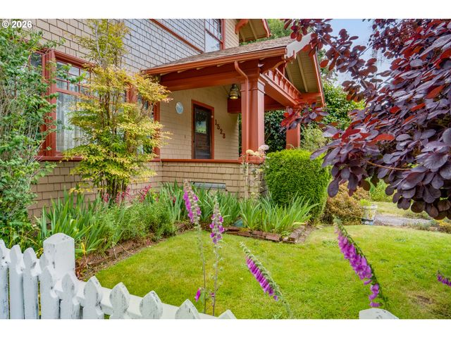 1528 IRVING Ave, Astoria, OR 97103