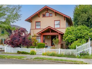 1528 IRVING Ave, Astoria, OR 97103