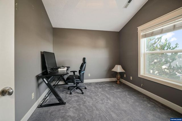 5829 Montevallo St SE, Salem, OR 97306