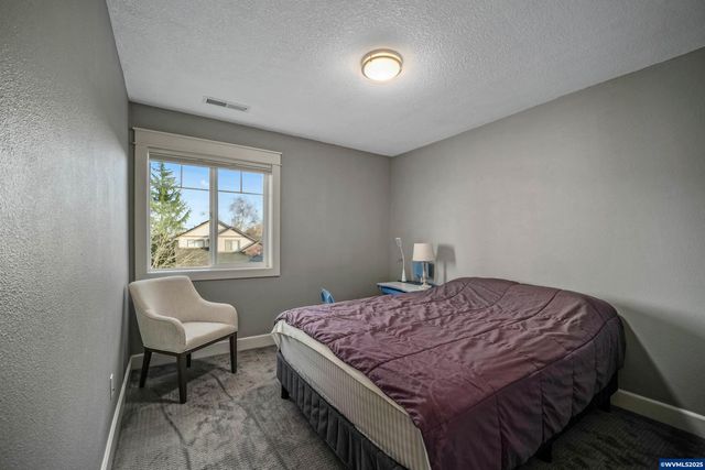 5829 Montevallo St SE, Salem, OR 97306