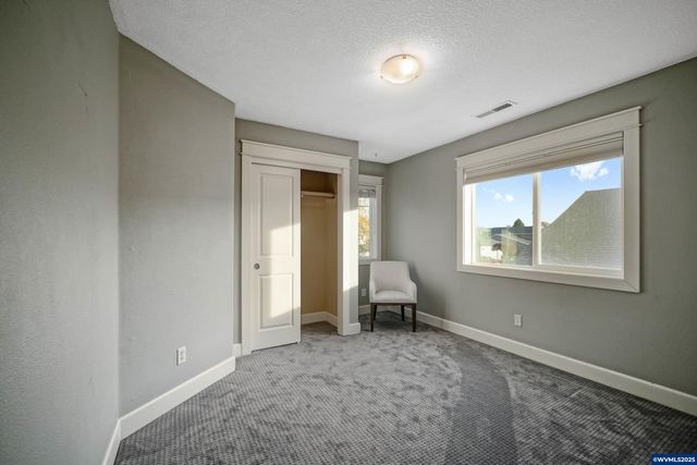 5829 Montevallo St SE, Salem, OR 97306