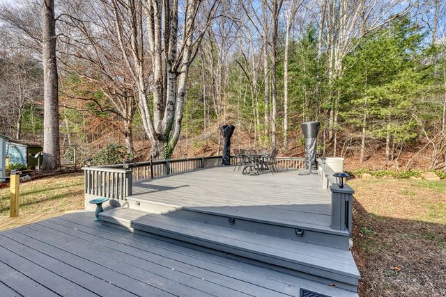 164 Bear Bend, Blairsville, GA 30512