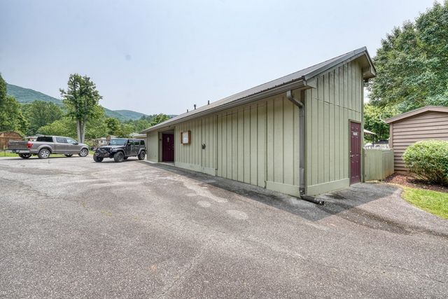 164 Bear Bend, Blairsville, GA 30512