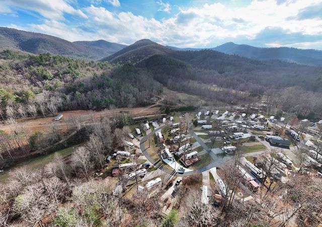 164 Bear Bend, Blairsville, GA 30512