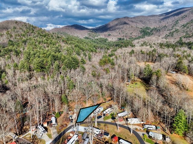 164 Bear Bend, Blairsville, GA 30512