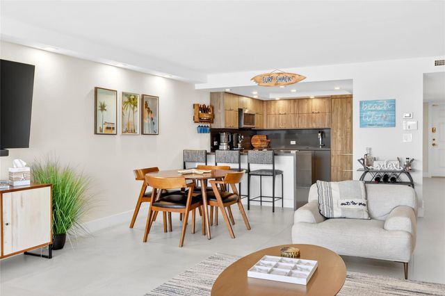 1710 S Ocean Ln 203, Fort Lauderdale, FL 33316