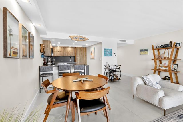 1710 S Ocean Ln 203, Fort Lauderdale, FL 33316