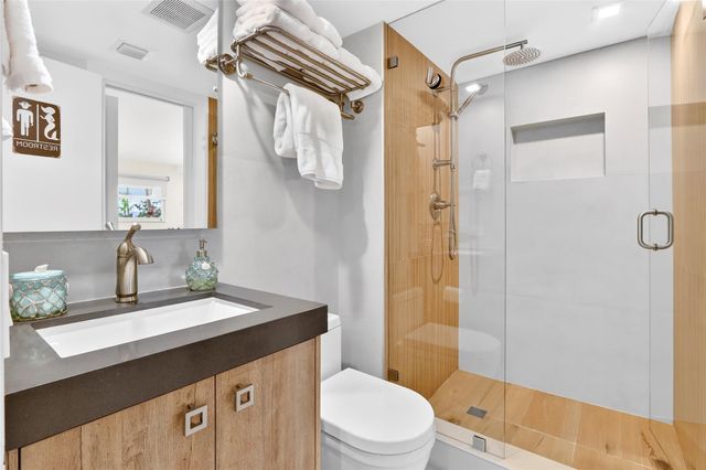 1710 S Ocean Ln 203, Fort Lauderdale, FL 33316