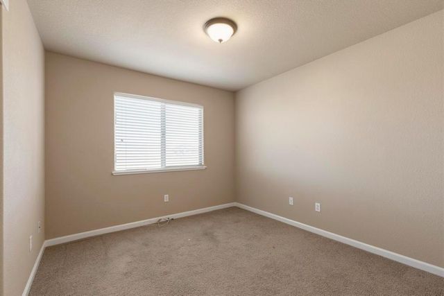 5621 Seedling Way, Marysville, CA 95901