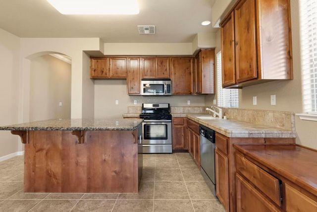 5621 Seedling Way, Marysville, CA 95901