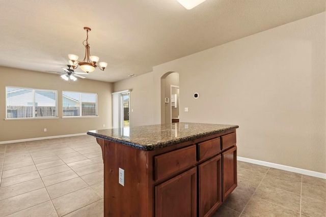 5621 Seedling Way, Marysville, CA 95901