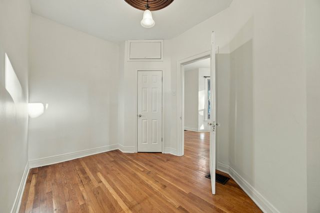 1023 S Claremont Street, Chicago, IL 60612