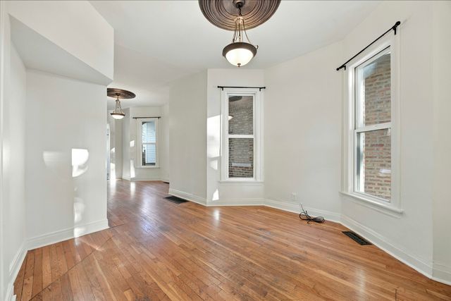 1023 S Claremont Street, Chicago, IL 60612