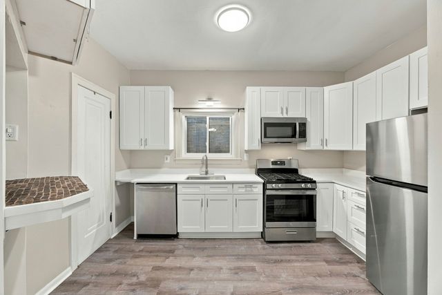 1023 S Claremont Street, Chicago, IL 60612