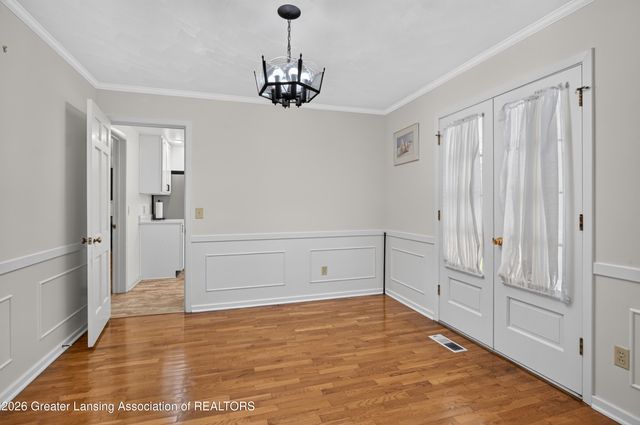 1682 Woodside Drive, East Lansing, MI 48823