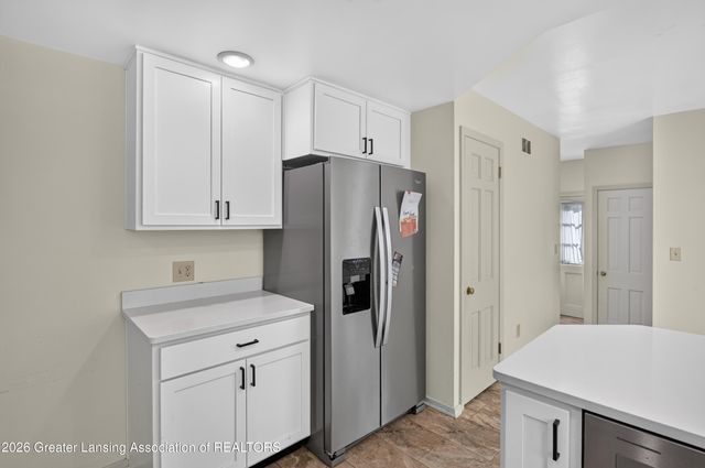 1682 Woodside Drive, East Lansing, MI 48823