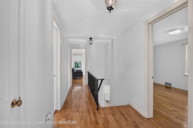 1682 Woodside Drive, East Lansing, MI 48823