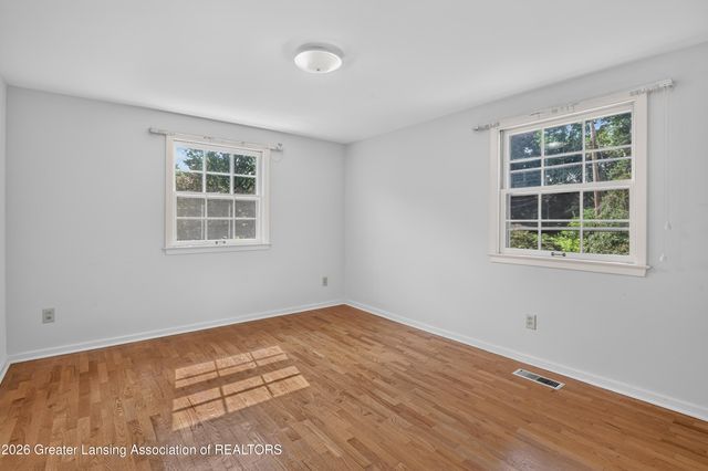 1682 Woodside Drive, East Lansing, MI 48823