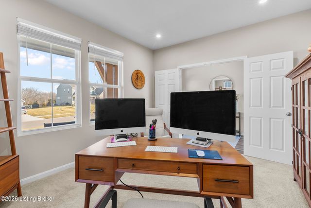 2837 Chelsea Meadow Way, La Grange, KY 40031