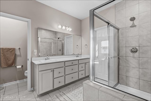 2837 Chelsea Meadow Way, La Grange, KY 40031