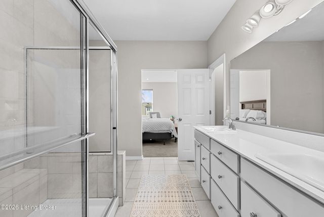 2837 Chelsea Meadow Way, La Grange, KY 40031