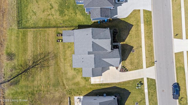 2837 Chelsea Meadow Way, La Grange, KY 40031