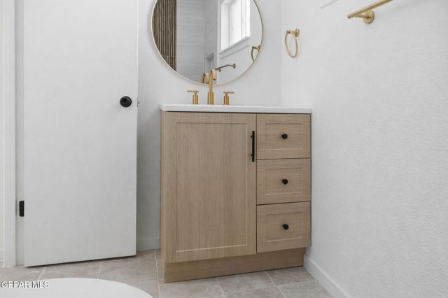 10253 SHENANDOAH Street, El Paso, TX 79924