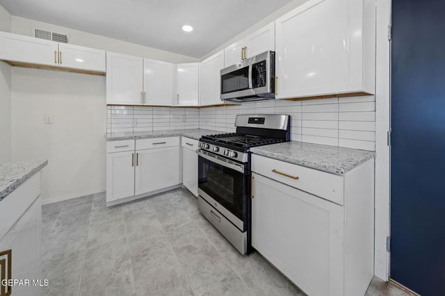 10253 SHENANDOAH Street, El Paso, TX 79924