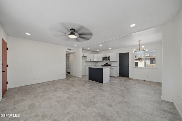 10253 SHENANDOAH Street, El Paso, TX 79924