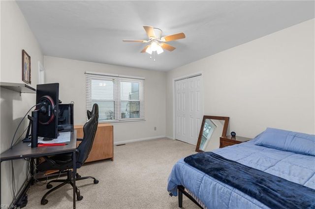 3448 Green Pine LN, Virginia Beach, VA 23452