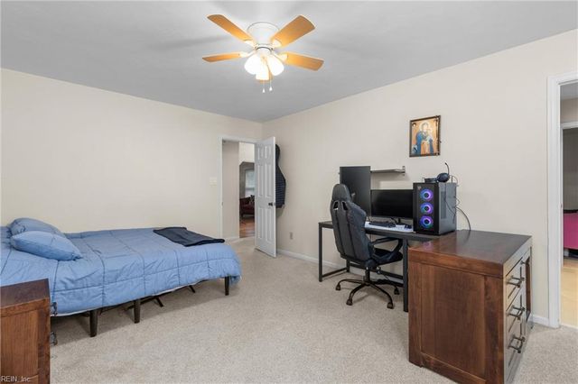 3448 Green Pine LN, Virginia Beach, VA 23452