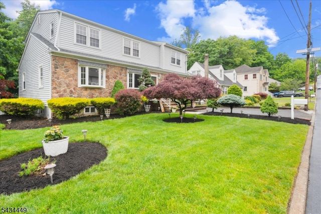 76 Werner Ave, North Haledon Boro, NJ 07508