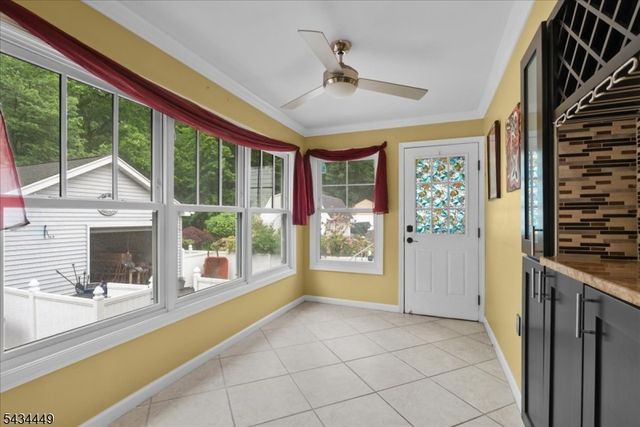 76 Werner Ave, North Haledon Boro, NJ 07508