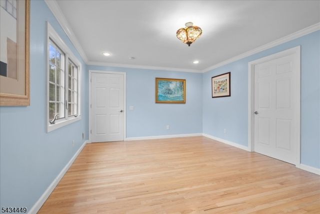 76 Werner Ave, North Haledon Boro, NJ 07508
