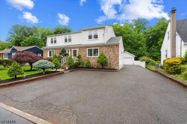 76 Werner Ave, North Haledon Boro, NJ 07508