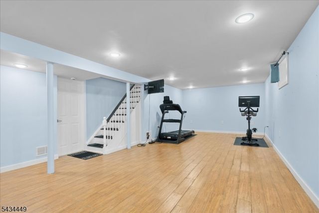 76 Werner Ave, North Haledon Boro, NJ 07508