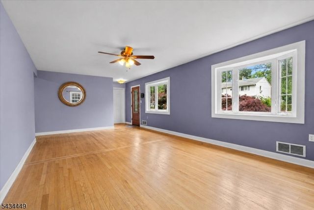 76 Werner Ave, North Haledon Boro, NJ 07508