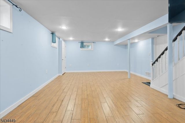 76 Werner Ave, North Haledon Boro, NJ 07508