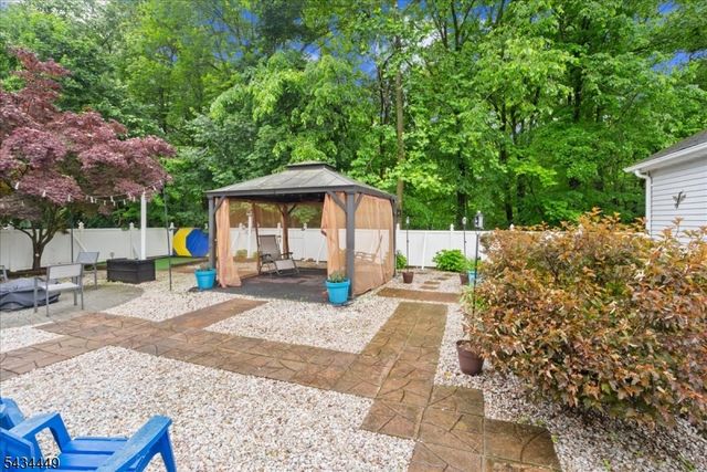 76 Werner Ave, North Haledon Boro, NJ 07508