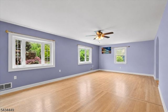 76 Werner Ave, North Haledon Boro, NJ 07508
