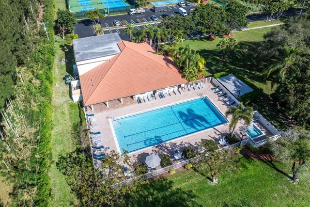 2202 Aspen Way 2202, Boynton Beach, FL 33436