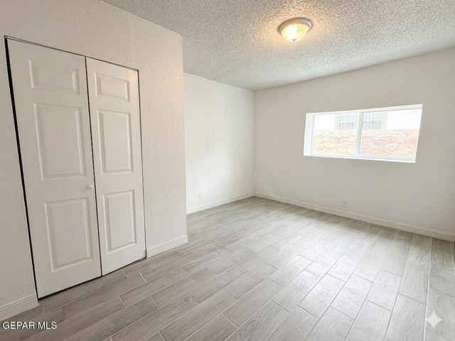 2807 Grant Avenue A, El Paso, TX 79930