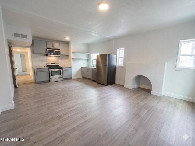 2807 Grant Avenue A, El Paso, TX 79930