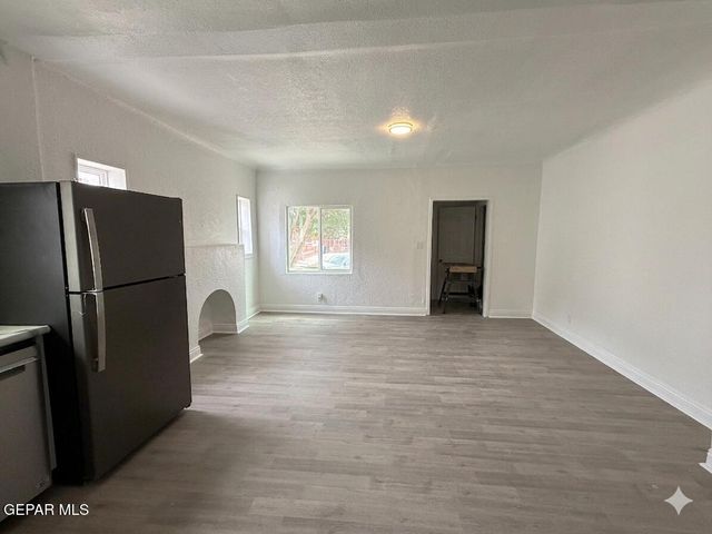 2807 Grant Avenue A, El Paso, TX 79930