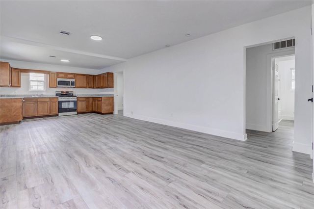 8505 Denby Street, Houston, TX 77012